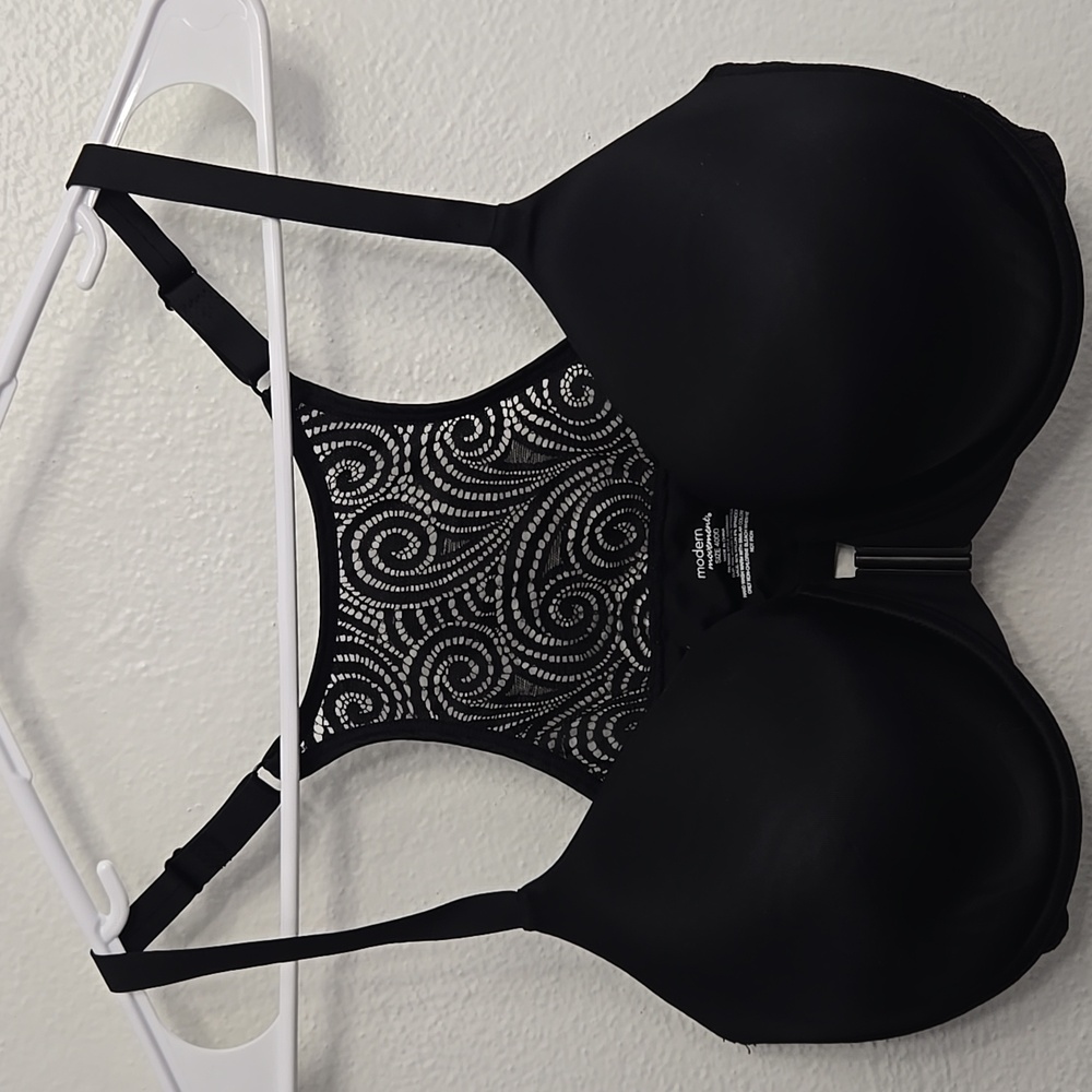 Modern Black Swirl Lace Bra